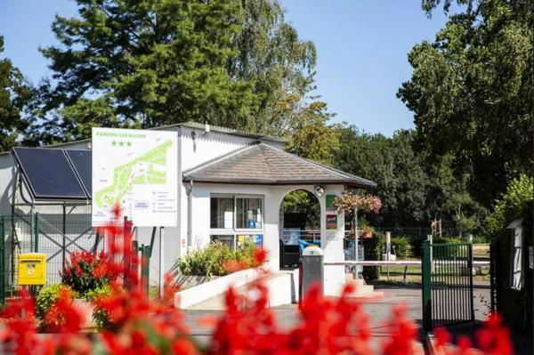Camping Onlycamp Des Halles Дусиз Екстериор снимка